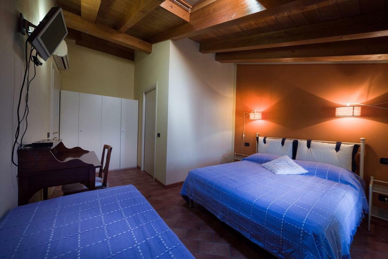 Rifugio San Lorenzo Bed & Breakfast Porto Mantovano Exterior photo
