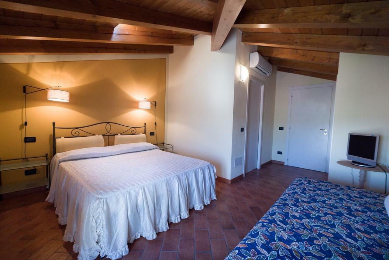 Rifugio San Lorenzo Bed & Breakfast Porto Mantovano Exterior photo