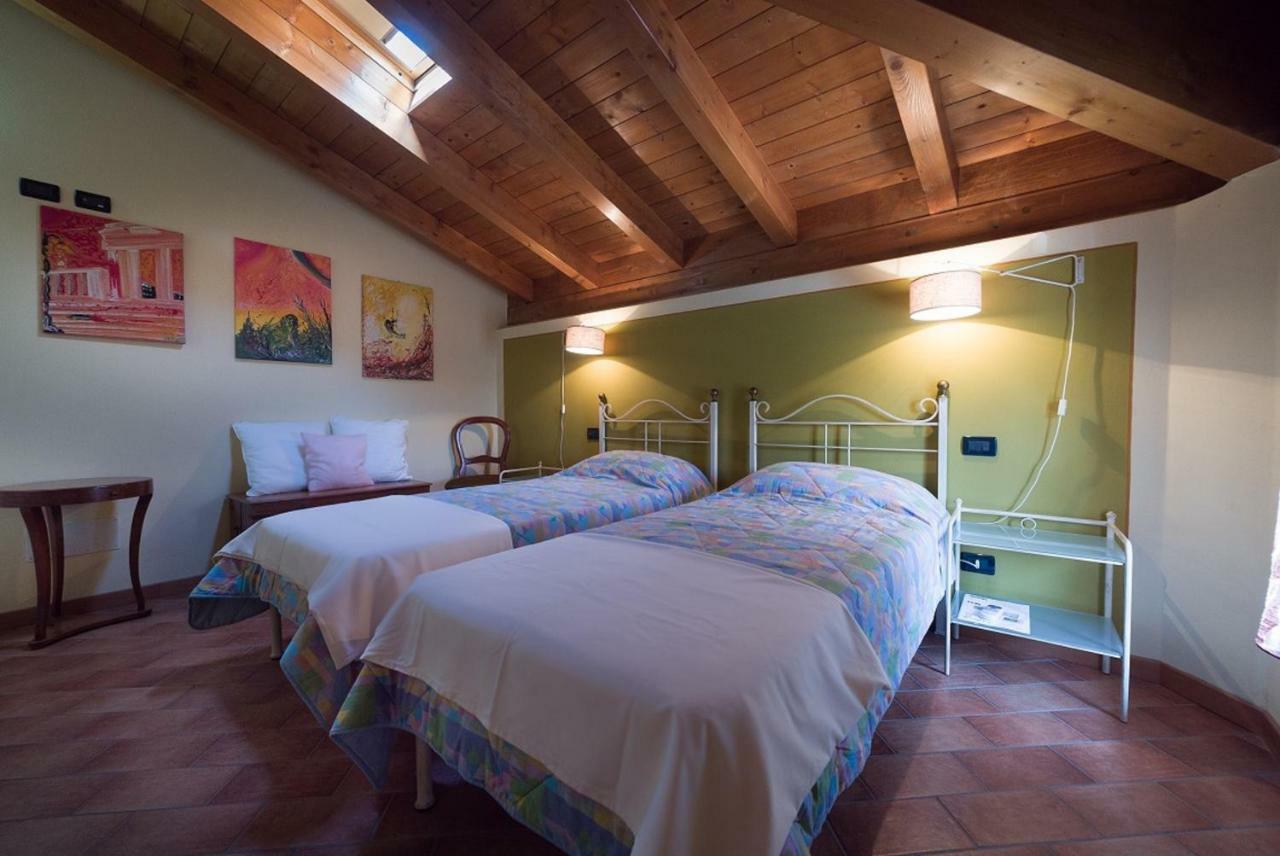 Rifugio San Lorenzo Bed & Breakfast Porto Mantovano Exterior photo